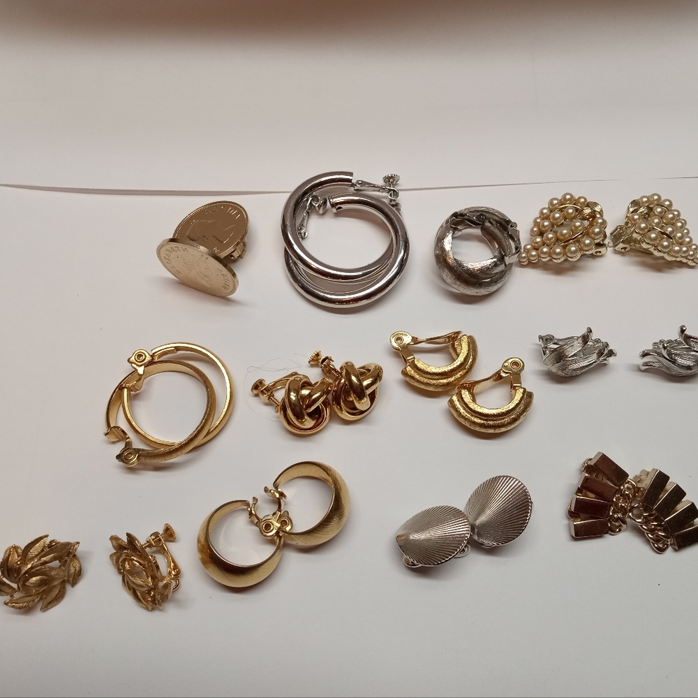 Vintage 12 pairs SIGNED CLIP ON EARRINGS
